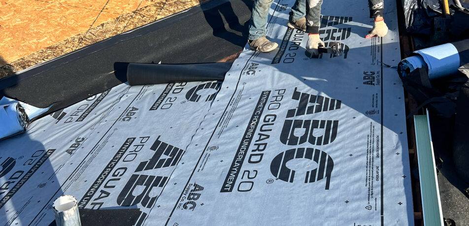 quality roof contractor shingle replacement